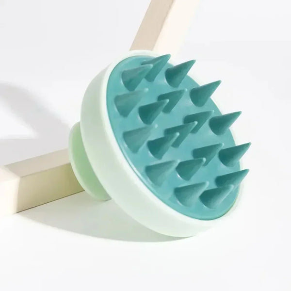 Brosse à shampoing en silicone – Masseur de cuir chevelu pour une routine de soins capillaires relaxante 🌿💆‍♂️