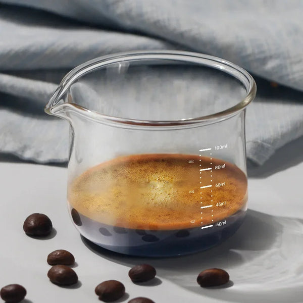 Vaso de café espresso transparente de 100 ml con escala